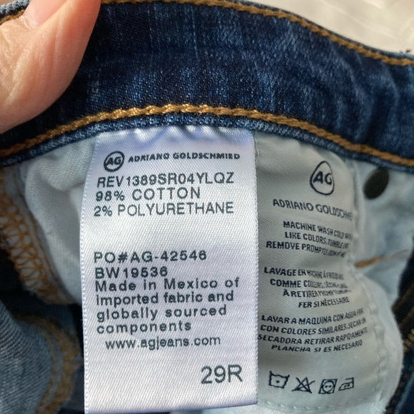 AG distressed legging ankle jeans! - Picture 12 of 16